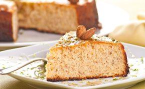 Mandarinų ir migdolų pyragas