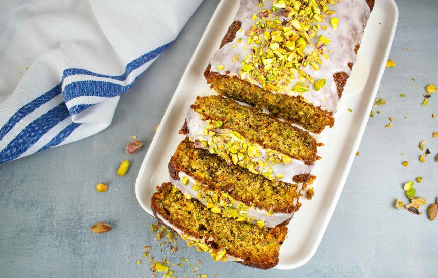 Pistacijų keksas su citrininiu glajumi