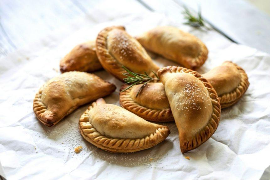 Vištienos pyragėliai su špinatais