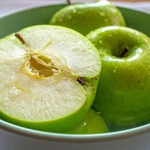 Ar esate bandę mirkytus obuolius? Štai lengvas receptas!