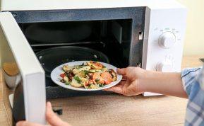 ar mūsų telefonai ir mikrobangės tyliai kenkia sveikatai?