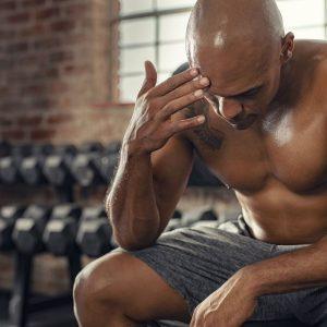 Ar po treniruotės dažnai jaučiate pykinimą? 7 priežastys, dėl kurių tai atsitinka