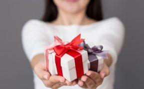 Astrologai įvardijo tris dosniausius Zodiako ženklus