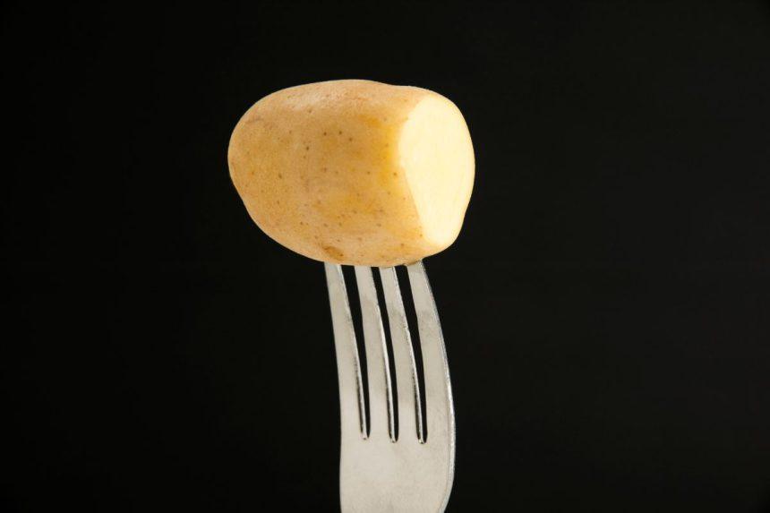 Bulvę persmeikite šakute. Sutaupysite daug laiko