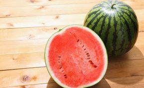 „Pilvo skausmas ir viduriavimas“: gydytojai aptarė arbūzo ir meliono privalumus ir trūkumus