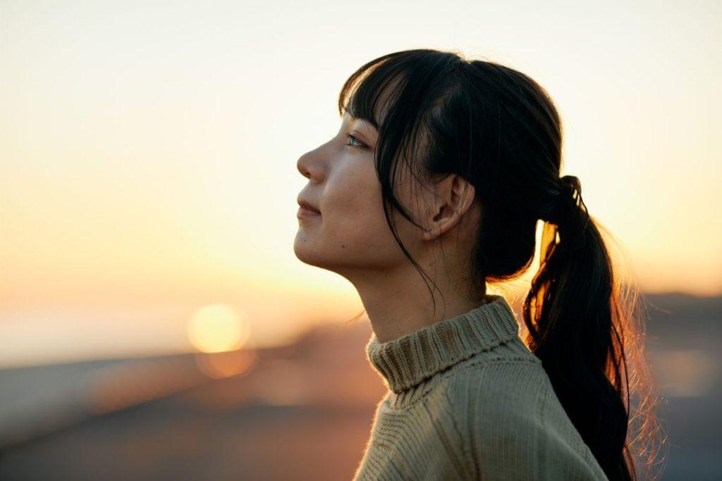 Dietologai teigia, kad bloga nuotaika trukdo numesti svorio. Įdomus tyrimas. Laimingas požiūris