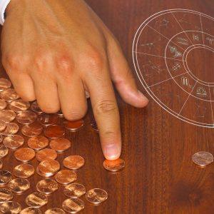 Finansinis horoskopas 2025 m. spalio 27–lapkričio 2 d.: kam žvaigždės žada pinigų augimą