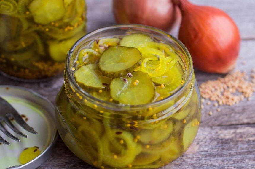Garstyčių marinatas agurkams: tikras hitas