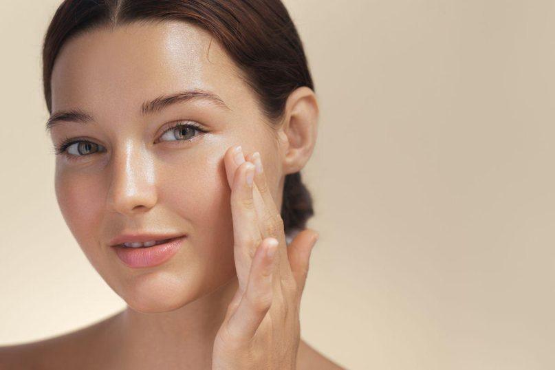 Įvardinti maisto produktai, kurie kenkia odai