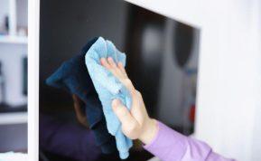 Jeigu taip valote kompiuterio ar televizoriaus ekraną – tai brangiai kainuosianti klaida