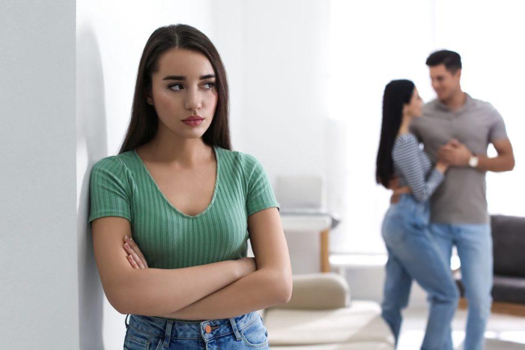 Juodas ar baltas: kaip neleisti pavydui sunaikinti savęs iš vidaus? Apsauga nuo pavydo