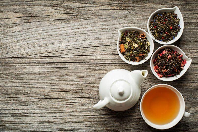 Ką galima dėti į arbatą, kad svoris kristų greičiau: ekspertai atskleidė kelias gudrybes