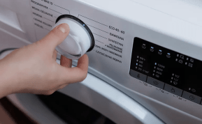 Kai skalbimo mašina nustojo naudoti skystį, nepanikavau. Suremontavau be profesionalo pagalbos!