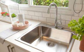 Kaip atkimšti užsikimšusią kriauklę: pasirodo, viskas yra labai paprasta