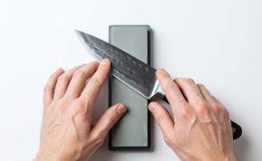 Kaip pagaląsti peilį be galąstuvo? Ir kitos virtuvės gudrybės