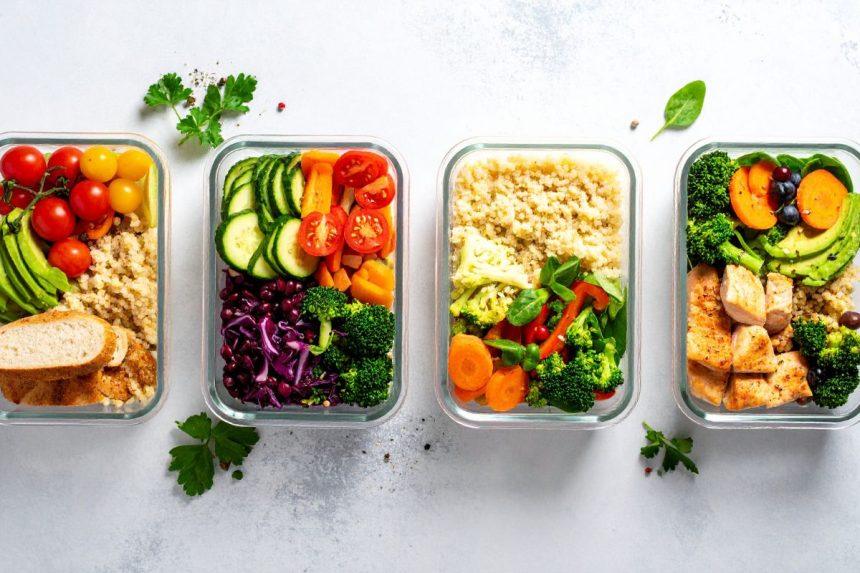 Kodėl negalima laikyti maisto likučių folijoje: 5 patarimai, kaip saugiai laikyti maistą