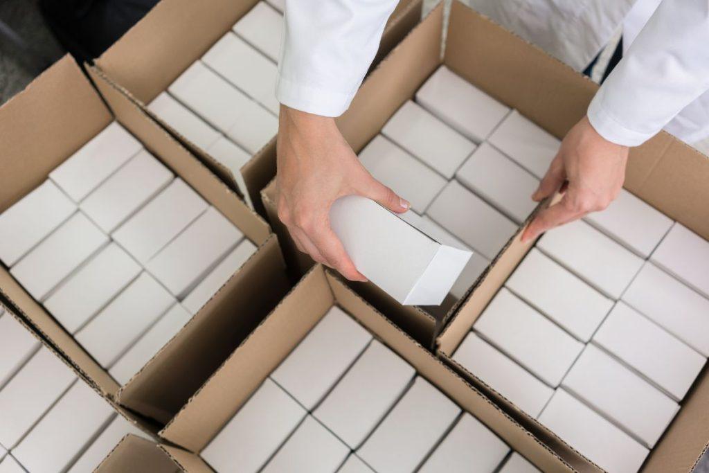 Kokias prekes reikia nedelsiant išbraukti iš pirkinių krepšelio? Didelės pakuotės su produktais