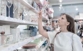 Kokias prekes reikia nedelsiant išbraukti iš pirkinių krepšelio?