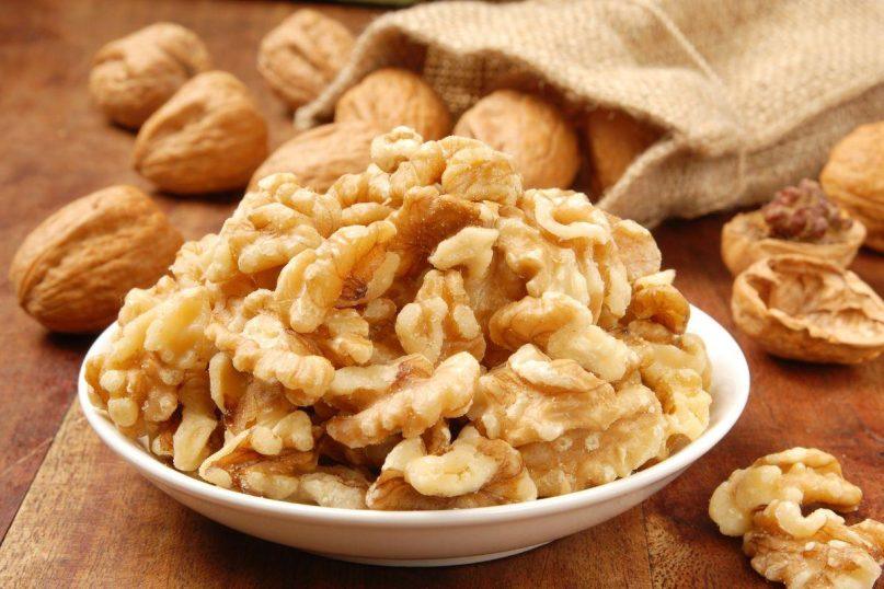 Kokiu dienos metu geriausia valgyti graikinius riešutus?