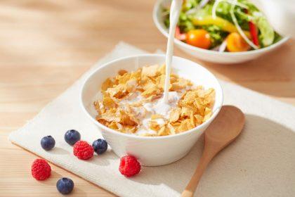 Kokių maisto produktų reikėtų vengti metant svorį: gydytojo patarimai