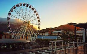 Kuri šalis turi tris sostines ir kodėl taip susiklostė?