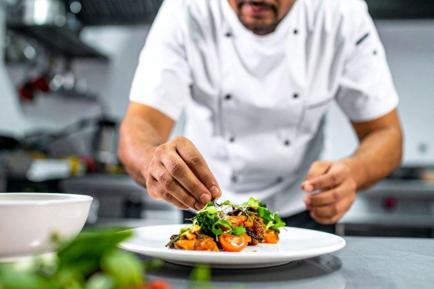 Maisto gaminimo triukai, kuriuos atskleidė Jamie Oliver