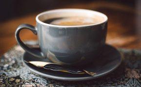 Mano močiutė visada gerdavo kavą su medumi ir imbieru