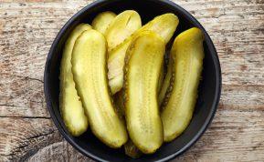 Marinuoti agurkai žiemai: paprastas, bet tikrai dėmesio vertas receptas