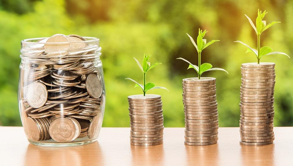 Nesiseka su pinigais? 3 būdai, kaip atsikratyti finansinių problemų. Išvalyti namus nuo neigiamų energijų