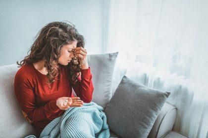 Neurologė papasakojo, kas gali sukelti migreną