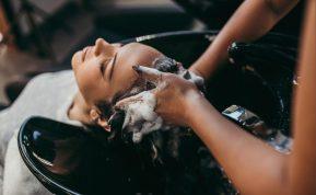 „Saloninis insultas“ – pavojus, apie kurį nežino daugelis