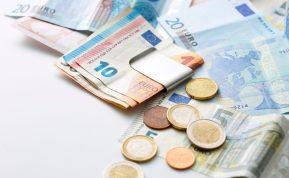 Ritualai, skirti skurdui ir finansinėms kliūtims pašalinti