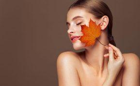 Rudens spalvų magija: makiažo triukai, kurie atgaivins veidą ir suteiks energijos