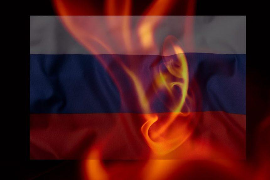 Rusija dega: Ukrainos dronai taikliai smogia giliai į priešų teritoriją