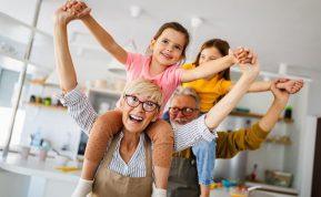 Seneliai nemiršta, jie ir toliau gyvena mūsų širdyse