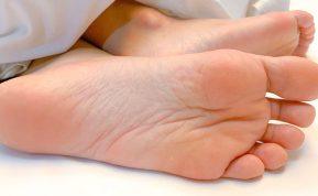 Triukas, paversiantis jūsų pėdas švelniomis kaip šilkas