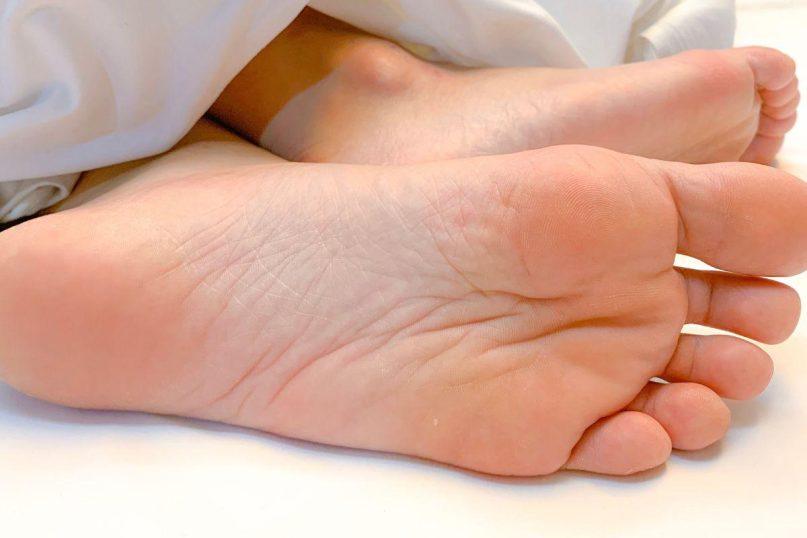 Triukas, paversiantis jūsų pėdas švelniomis kaip šilkas