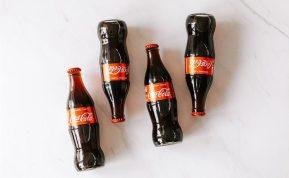 Trumpas pasiekė savo: Coca-Cola bus gaminama su cukranendrių cukrumi