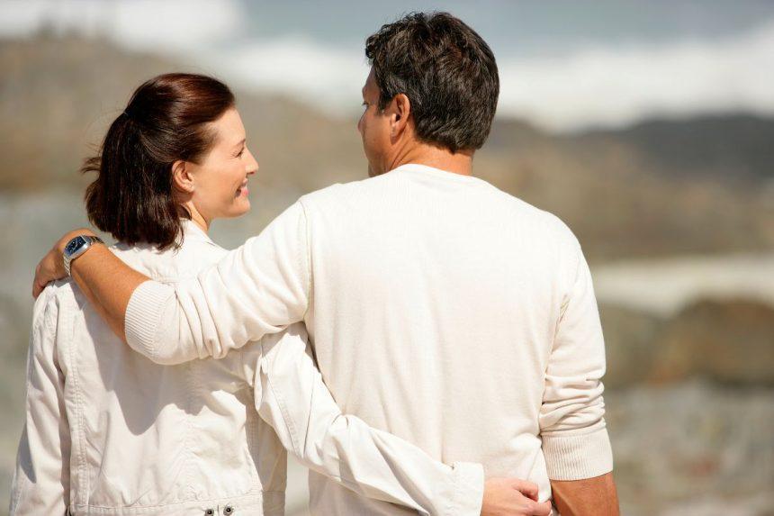 Už kiekvieno sėkmingo vyro stovi stipri moteris. Sužinokite, kodėl?