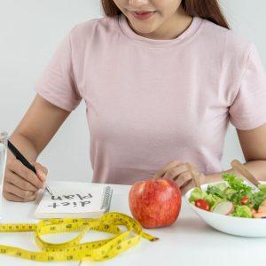 Žalingas dietų poveikis: ekspertai įvardijo 5 galimas pasekmes