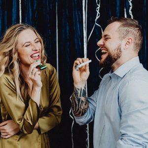 Žmonės, prie kurių traukia kaip prie magneto: paslaptys, kurios keičia bendravimą