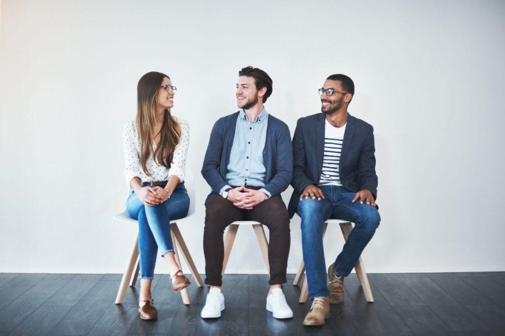 3 paslaptys, kurios padės padaryti gerą pirmąjį įspūdį. Kūno kalba