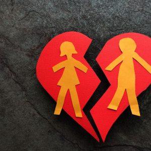 4 patarimai, kaip išeiti iš santykių neįsižeidus ir nepakenkiant savo energijai bei karmai