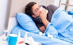 5 maisto produktai, kurie gali pabloginti jūsų sveikatą per peršalimą – ekspertai perspėja!