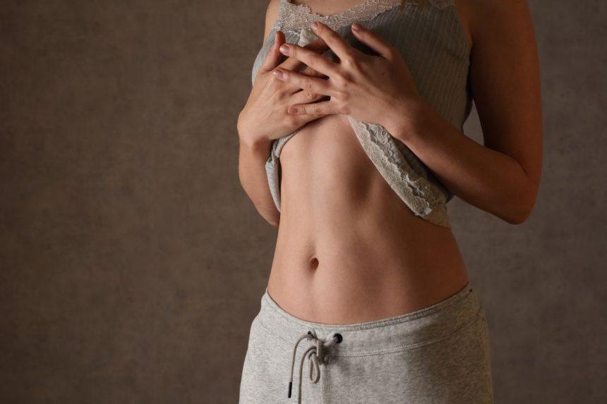 8 pratimai, kurie garantuotai pašalins pilvo riebalus ir nesugadins nugaros