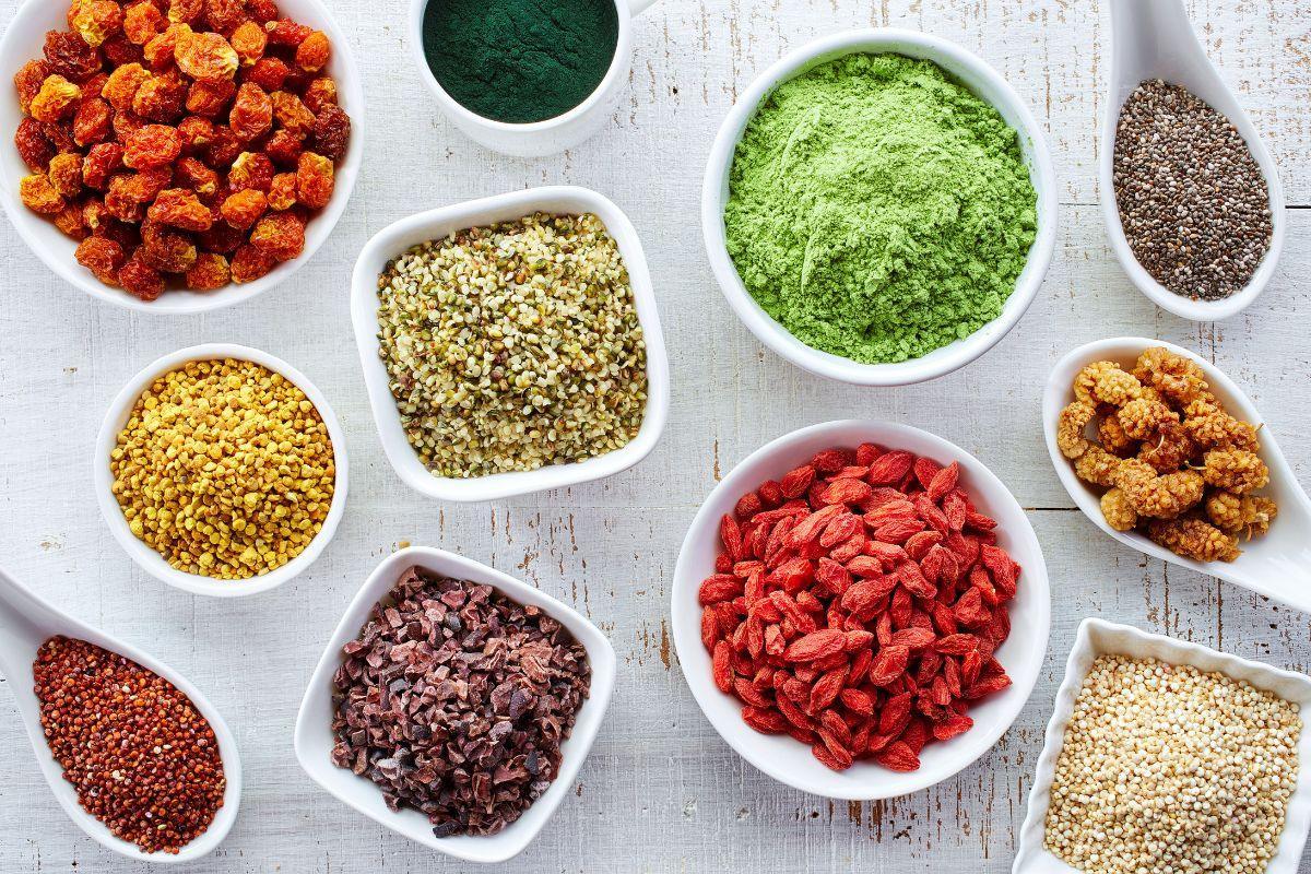 9 supermaisto produktai ilgaamžiškumui: maistas, kuris padeda senėti sveikai