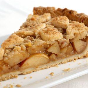 Obuolių pyragas trupinių viršumi