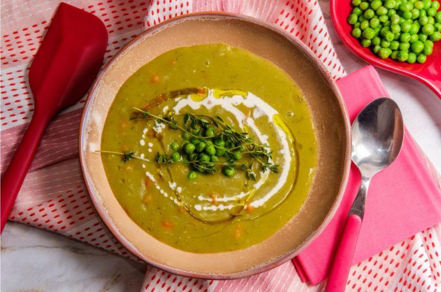 Žaliųjų žirnelių ir kumpio sriuba