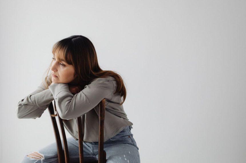 Ar kada nors jautėtės įstrigę savo mintyse? Sužinokite, kaip išvengti tunelinio mąstymo spąstų