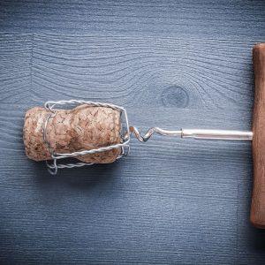 Ar renkate vyno kamščius? Būtinai laikykite vieną šaldytuve ir pajusite skirtumą